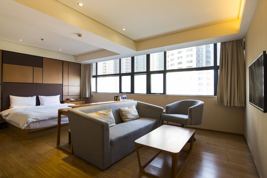 Ji Hotel Shanghai Xujiahui Exterior foto