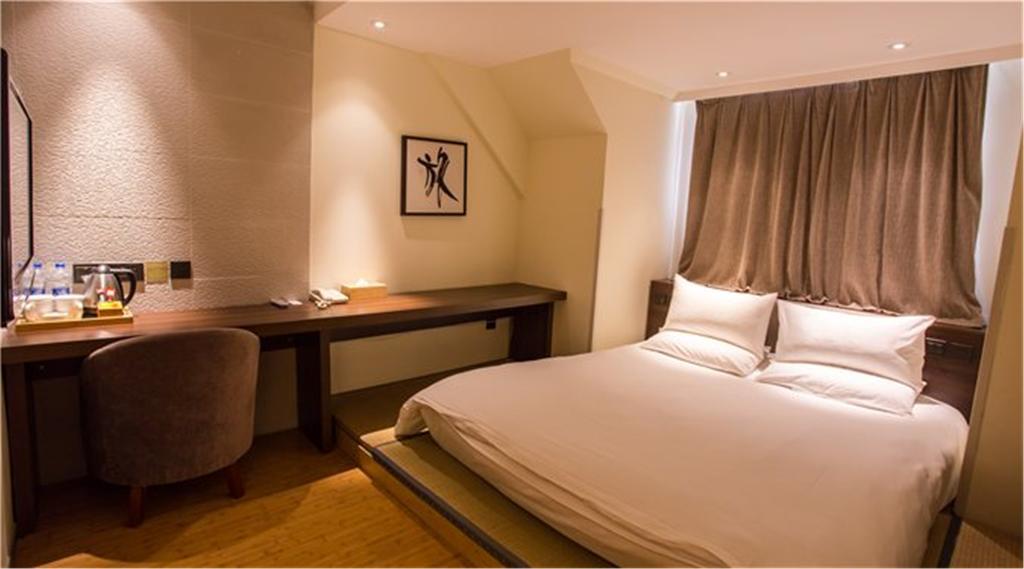 Ji Hotel Shanghai Xujiahui Exterior foto